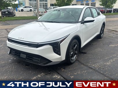 New 2025 Kia K4 LXS