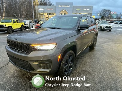 New 2025 Jeep Grand Cherokee Altitude