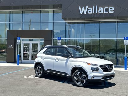 New 2025 Hyundai Venue SEL