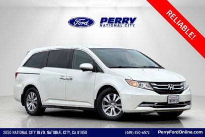 Used 2017 Honda Odyssey SE