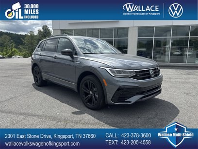 New 2024 Volkswagen Tiguan SE R-Line