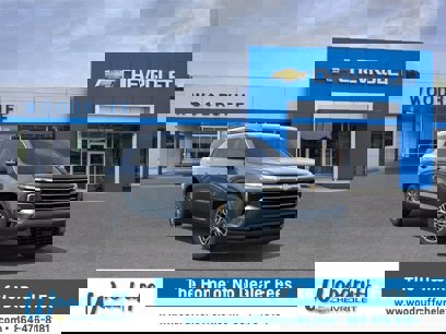 New 2025 Chevrolet Traverse LT w/ Driver Confidence Package