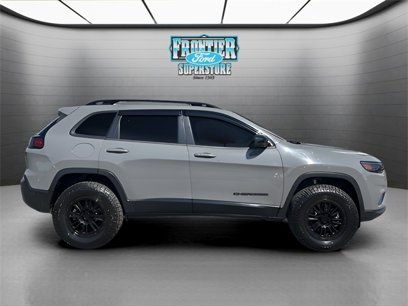 Used 2023 Jeep Cherokee Altitude Lux