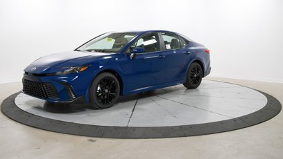 New 2025 Toyota Camry SE