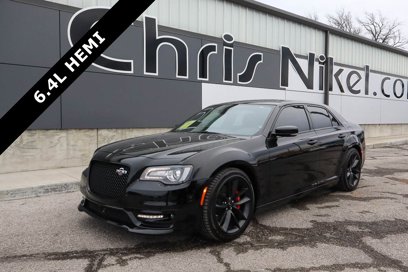 Used 2023 Chrysler 300 C