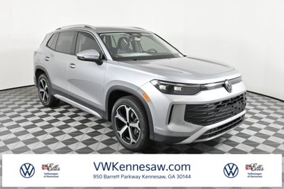 New 2025 Volkswagen Tiguan SE