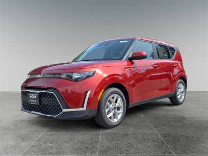 New 2025 Kia Soul LX