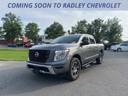 Used 2022 Nissan Titan SV w/ Accessory Utility Package