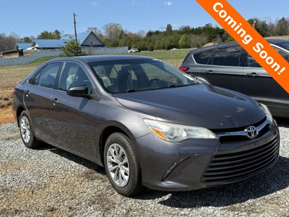 Used 2017 Toyota Camry SE