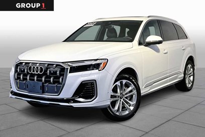Certified 2025 Audi Q7 2.0T Premium w/ Convenience Package