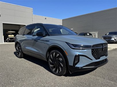 New 2025 Lincoln Nautilus Reserve w/ Jet Appearance Package