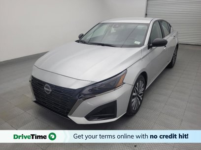 Used 2024 Nissan Altima 2.5 SV
