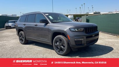 New 2024 Jeep Grand Cherokee L Limited w/ Black Appearance Package