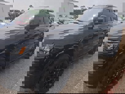 Used 2018 Jeep Grand Cherokee Altitude