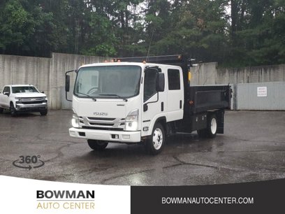 New 2024 Isuzu NPR