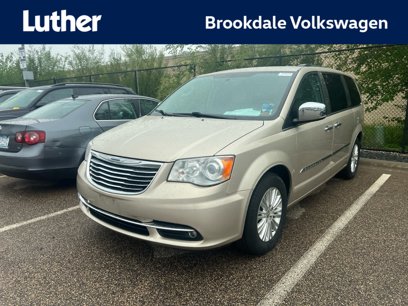 Used 2013 Chrysler Town & Country Limited