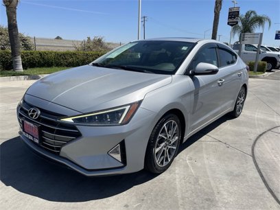 Used 2020 Hyundai Elantra Limited w/ Ultimate Package 03