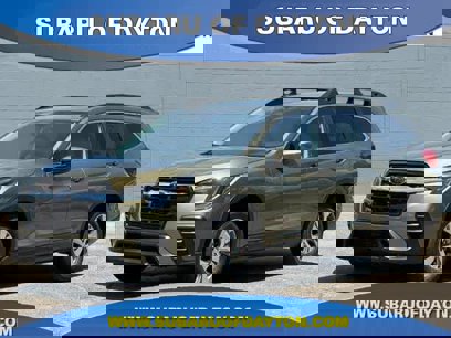 Used 2024 Subaru Ascent Premium w/ Convenience Package