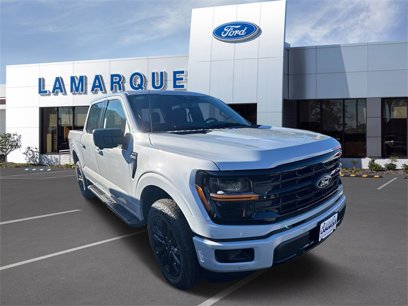New 2025 Ford F150 XLT w/ Equipment Group 302A MID