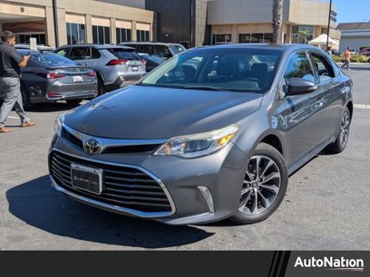 Used 2018 Toyota Avalon XLE