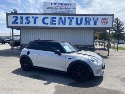 Used 2016 MINI Cooper 2-Door Hardtop w/ Premium Package