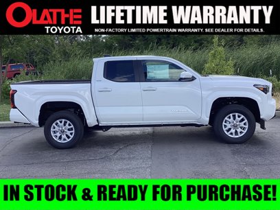 New 2025 Toyota Tacoma SR5