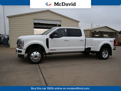 New 2025 Ford F450 Platinum w/ FX4 Off-Road Package