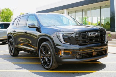 New 2025 GMC Acadia Elevation w/ Elevation Premium Package