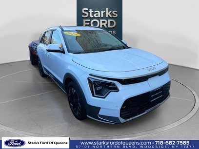 Used 2024 Kia Niro Wave w/ Wave Preserve Package