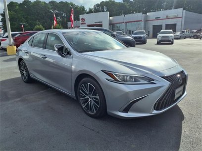 Used 2022 Lexus ES 300h w/ Premium Package