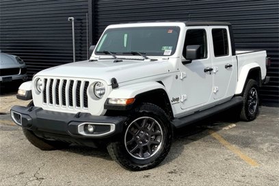 Used 2021 Jeep Gladiator Overland w/ Popular Equipment Package