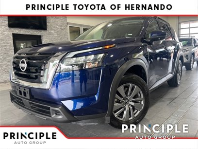 Used 2025 Nissan Pathfinder SV
