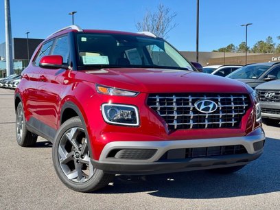 Used 2025 Hyundai Venue Limited