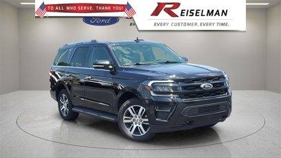 Used 2024 Ford Expedition Limited