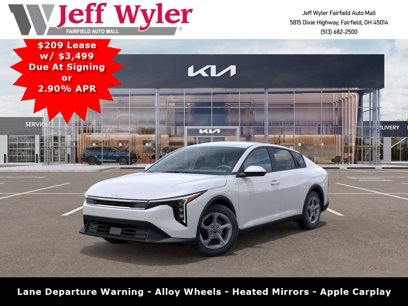 New 2025 Kia K4 LXS