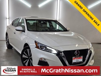 Certified 2022 Nissan Altima 2.5 SV w/ SV Premium Package