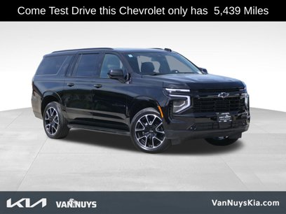 Used 2025 Chevrolet Suburban RST