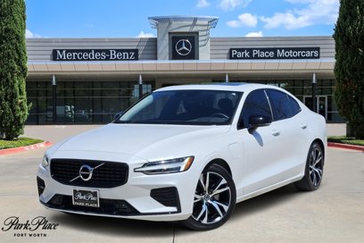 Used 2022 Volvo S60 T8 R-Design Expression