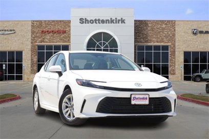 Used 2025 Toyota Camry LE