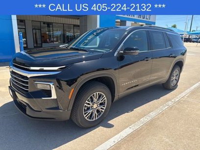 New 2025 Chevrolet Traverse LT w/ Driver Confidence Package