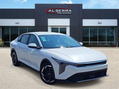 Certified 2025 Kia K4 EX