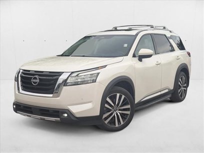 Used 2023 Nissan Pathfinder Platinum w/ Cargo Package
