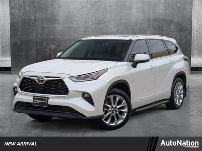 Used 2023 Toyota Highlander Limited