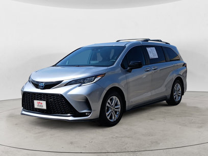 Used 2021 Toyota Sienna XSE
