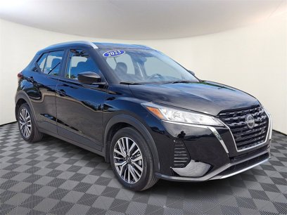 Used 2023 Nissan Kicks SV