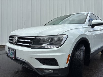 Used 2018 Volkswagen Tiguan SEL