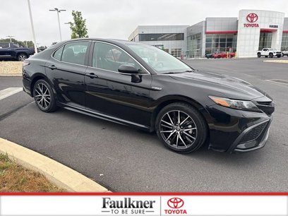 Used 2021 Toyota Camry SE w/ Cold Weather Package