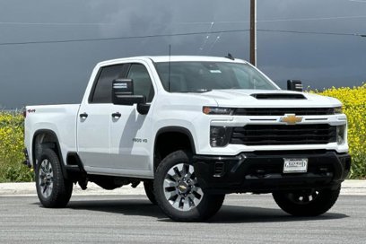 New 2025 Chevrolet Silverado 2500 Custom w/ Custom Value Package