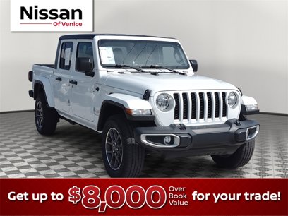 Used 2023 Jeep Gladiator Overland