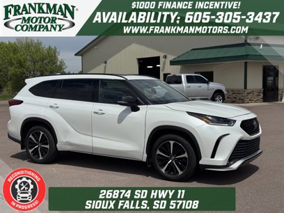 Used 2022 Toyota Highlander XSE